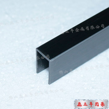 拉丝黑钛不锈钢定制异形装饰线条
